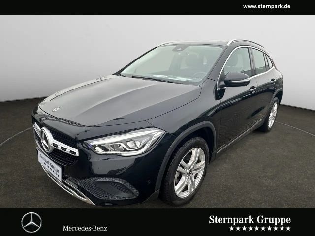 Mercedes-Benz GLA 200 GLA 200 Progressive PANO*AHK*RFK*LED*SPURH.*uvm* 2022 Benzine