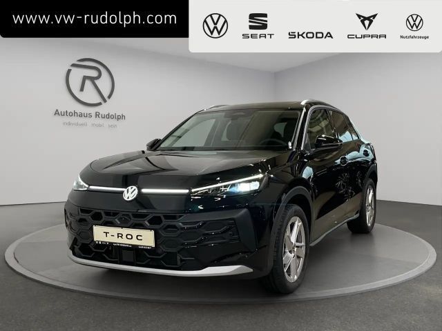 Volkswagen T-Roc 1.5 eTSI DSG Style / Navi LED RFK 2026 Benzine
