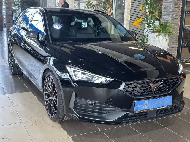 Cupra Leon VZ BeatsAudio LED Navi dig.Cockpit FullLink 2024 Benzine
