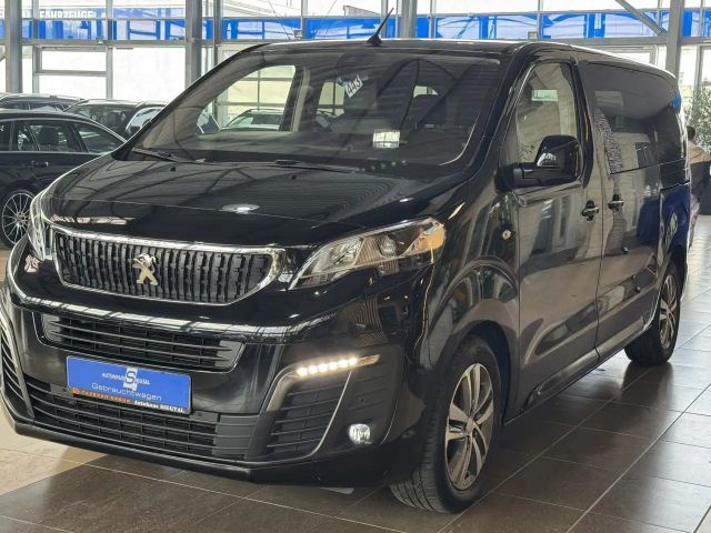 Peugeot Traveller