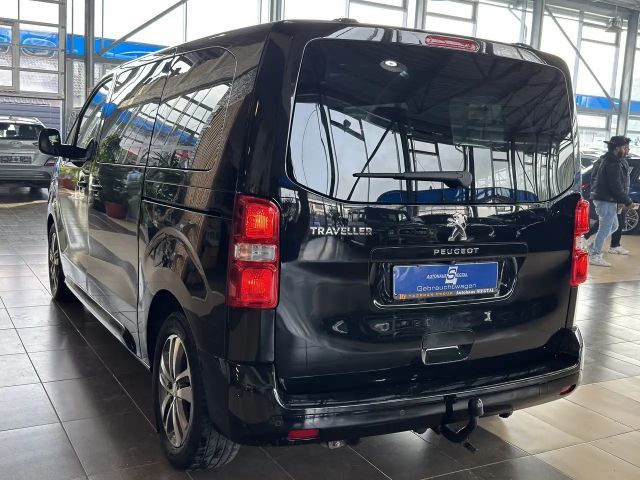 Peugeot Traveller