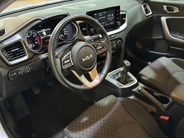 Kia Ceed / cee'd