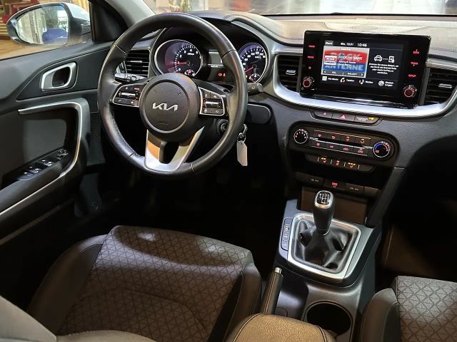 Kia Ceed / cee'd