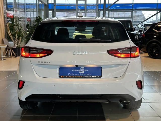 Kia Ceed / cee'd