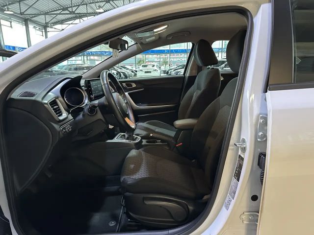 Kia Ceed / cee'd