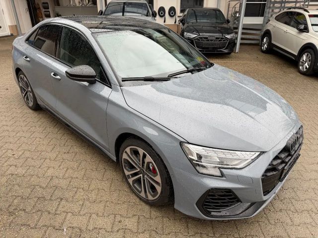 Audi S3 Limousine quattro, PORSCHE ARKTIKGRAU 2025 Benzine