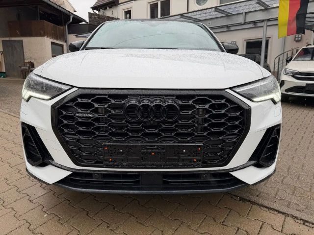 Audi Q3 Sportback 40 TFSI quattro S line, fast VOLL 2025 Benzine