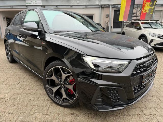 Audi A1 Sportback 40 TFSI S line, S line 2x, VOLL!! 2025 Benzine