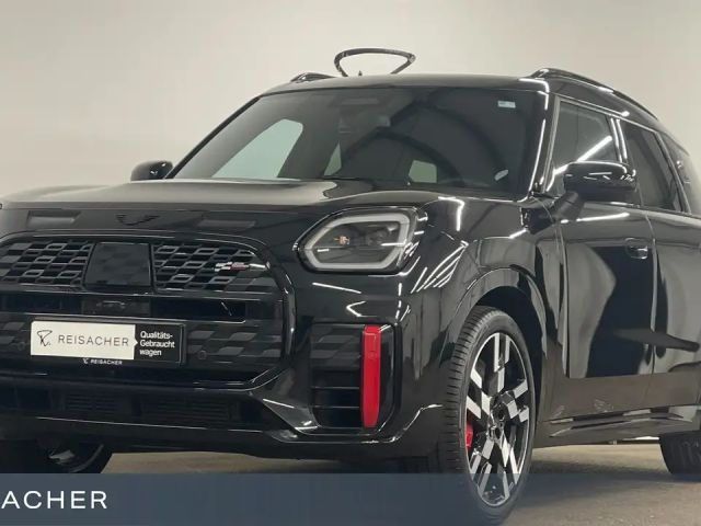 MINI John Cooper Works Countryman 2024 Benzine