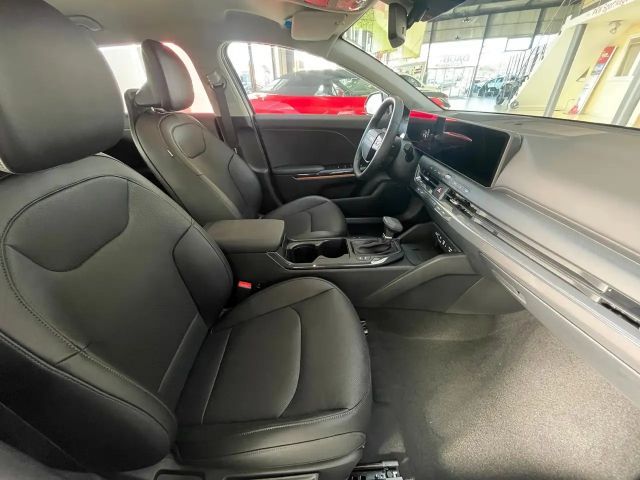 Kia K4