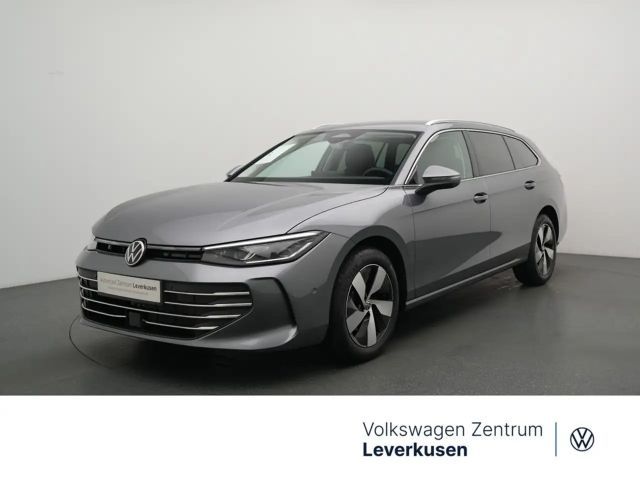 Volkswagen Passat DSG Business VIRT KAM360° AKTIVSITZ MEMOR 2026 Benzine