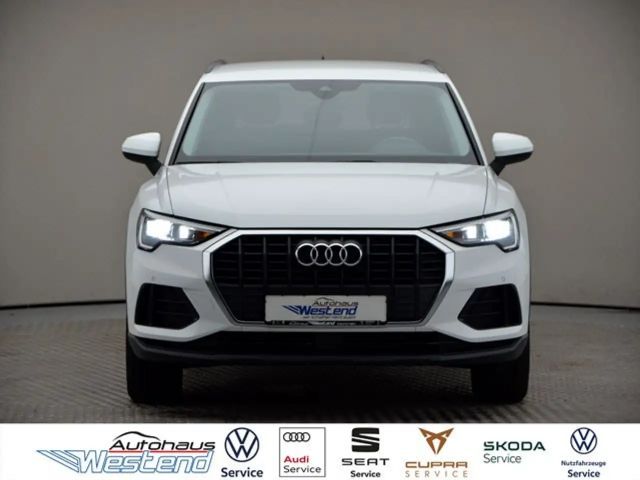 Audi Q3 45 TFSIe 180kW S tronic Navi LED SHZ Klima Navi 2022 Hybride / Benzine