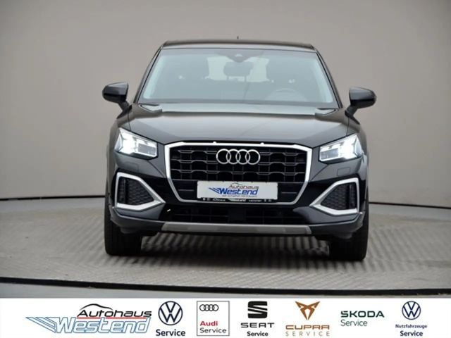 Audi Q2 advanced 35 TFSI 110kW S tronic Matrix Pano Klima 2021 Benzine