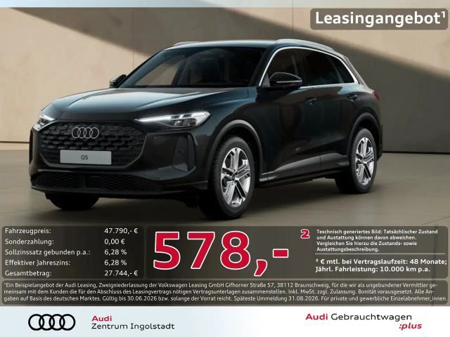 Audi Q5 TFSI Tech AHK S-Sitze LED+ PDC Kamera ACC 19" 2025 Benzine