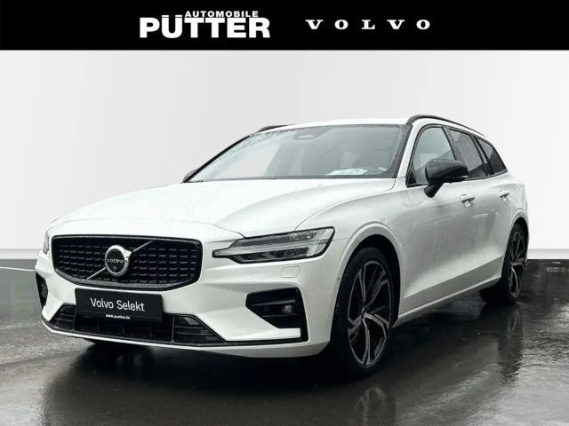 Volvo V60 B4 Benzin Plus Dark 19'' AHK Panorama LED Harman 3 2025 Benzine