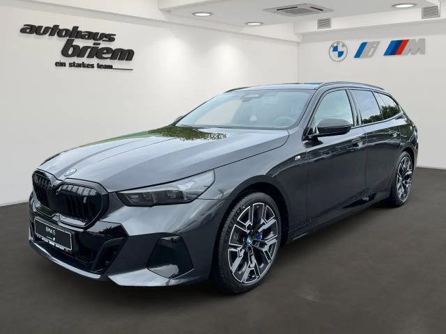 BMW i5 eDrive40 Touring,M Sport, ! FRÜHJAHRSKNALLER ! 2024 Elektrisch