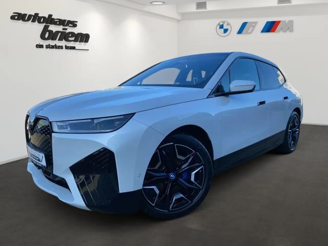BMW iX xDrive40 , Sportpaket, ELEKTRO 2023 Elektrisch