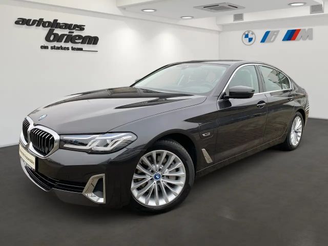 BMW 530 e xDrive Limousine, HYBRID 2022 Hybride / Benzine