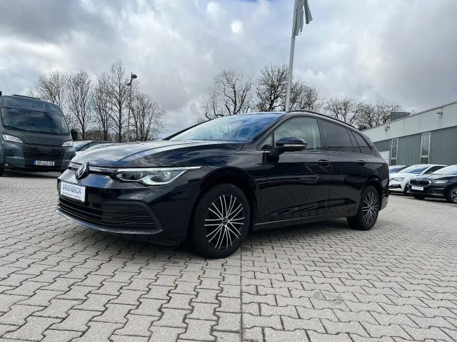 Volkswagen Golf Variant Golf VIII Variant 2.0 TDI Life *LED Navi AHK ACC 2021 Diesel