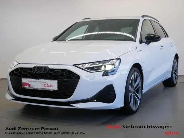 Audi A3 Sportback 40 TFSI e S tro. advanced LED AHK HEAD-U 2025 Hybride / Benzine