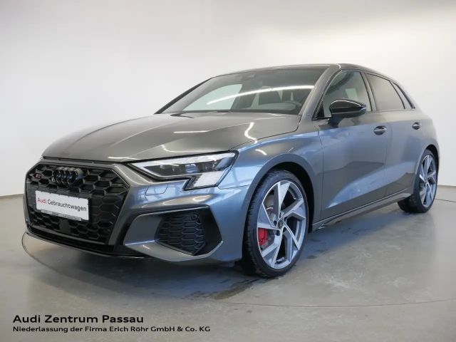 Audi S3 Sportback TFSI S tro. MATRIX PANO virt. Cock.+ NAV 2024 Benzine