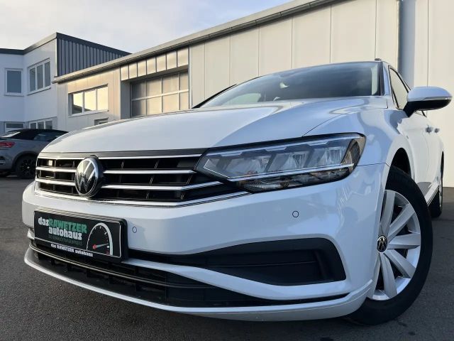 Volkswagen Passat Variant 2.0 TDI Conceptline 138€ m.20% Anz. AHK Navi LED 2022 Diesel