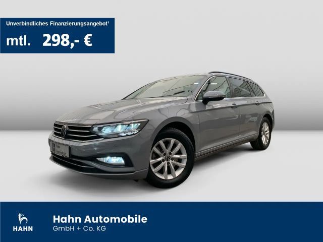 Volkswagen Passat Variant 2.0 TDI Business AHK Standhzg CAM 2022 Diesel