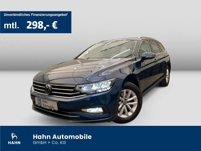 Volkswagen Passat Variant 1.5 TSI DSG Business AHK Navi CAM 2022 Benzine