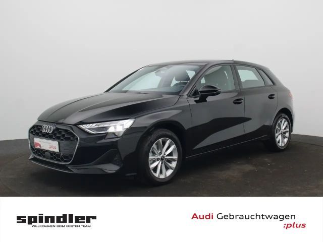 Audi A3 TFSI/ MMI-Navi+, ParkAssi, LED, RFK 2026 Benzine