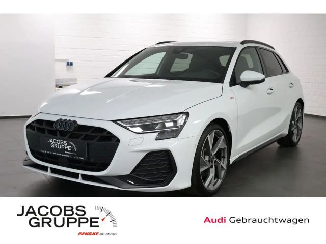 Audi A3 Sportback 35 TFSI S-line Navi,Matrix,RFK,S 2025 Benzine