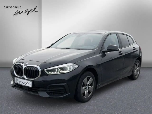BMW 118 2024 Benzine