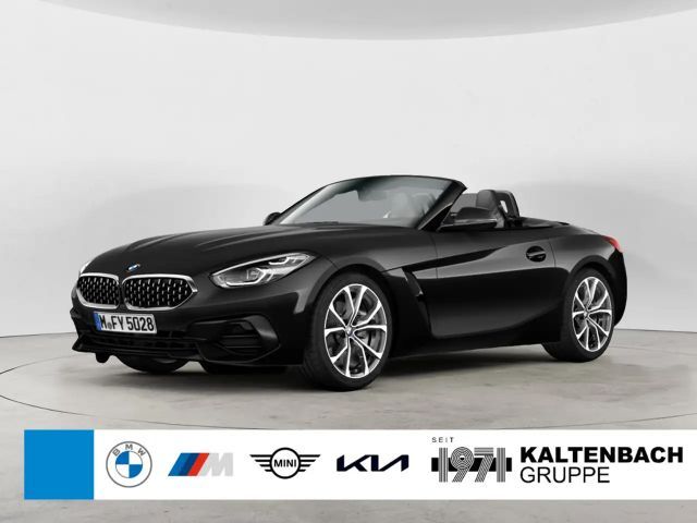 BMW Z4 sDrive 20i Sport Line HUD LED W-LAN NAVI 2021 Benzine