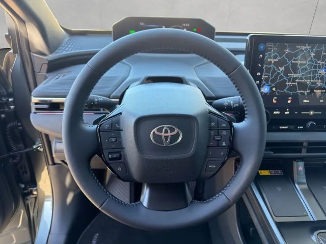 Toyota C-HR+