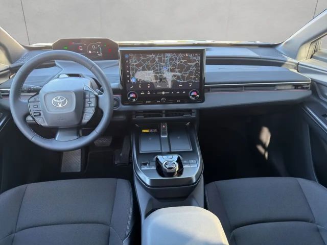 Toyota C-HR+