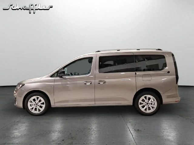 Ford Grand Tourneo