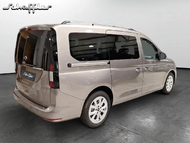 Ford Grand Tourneo