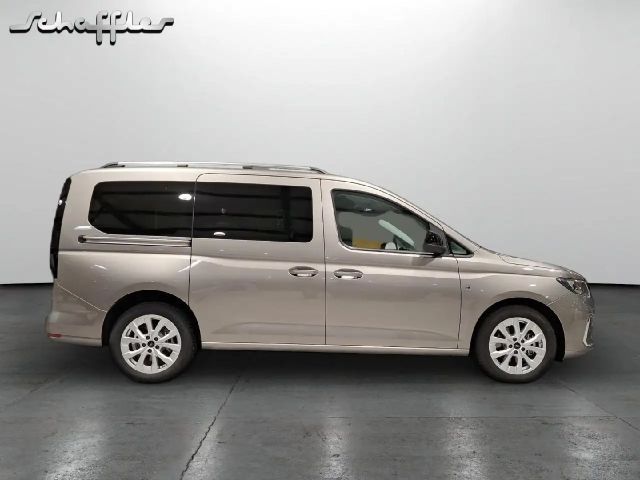 Ford Grand Tourneo