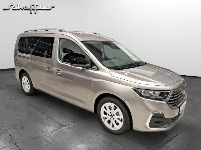 Ford Grand Tourneo