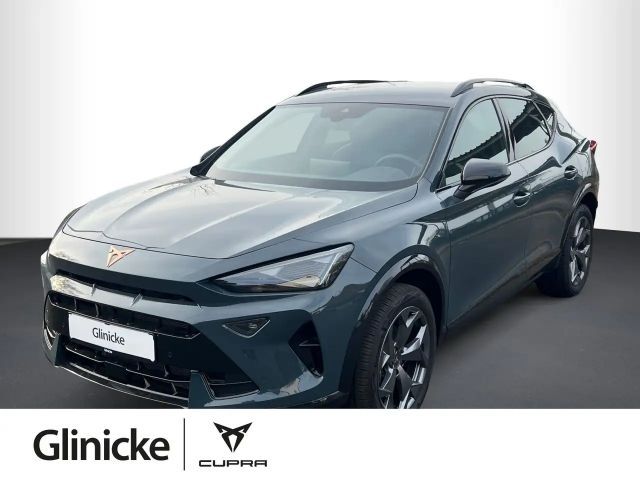 Cupra Formentor 1.5 eTSI DSG, LED, SHZ, DAB, PDC 2025 Benzine