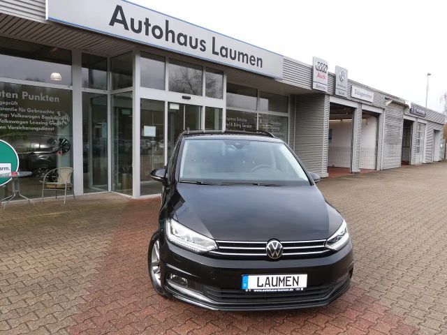 Volkswagen Touran 1.5 TSI DSG Comfortline 7-Sitzer NAVI KAMERA ACC 2025 Benzine