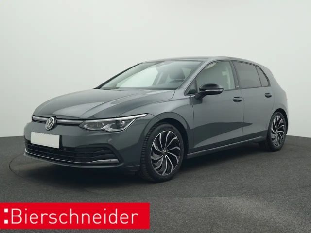 Volkswagen Golf 8 1.5 TSI Active AHK NAVI KAMERA VENTURA ACC 2022 Benzine