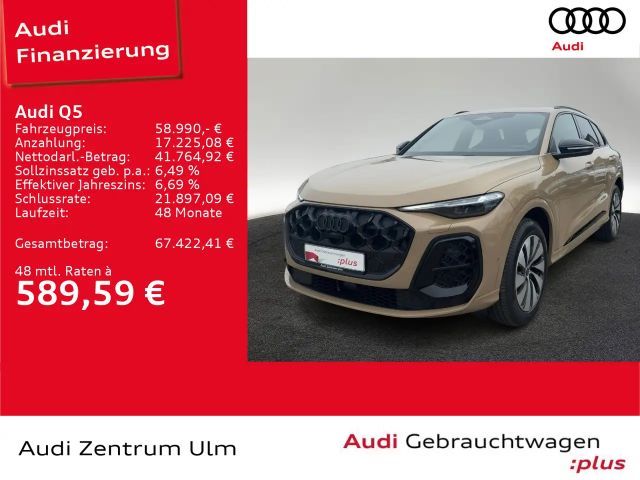 Audi Q5 S-Line TFSI AHK MATRIX NAVI PANO NEUES MODELL 2025 Benzine
