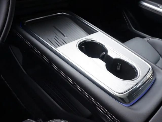 Mazda 6e