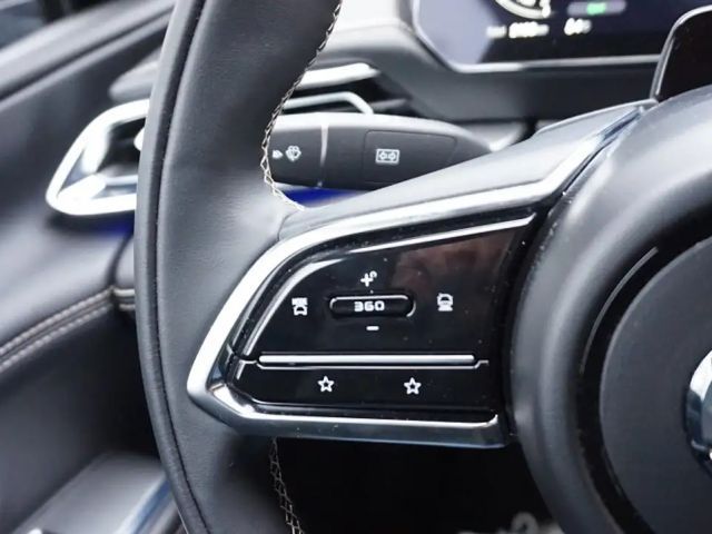 Mazda 6e