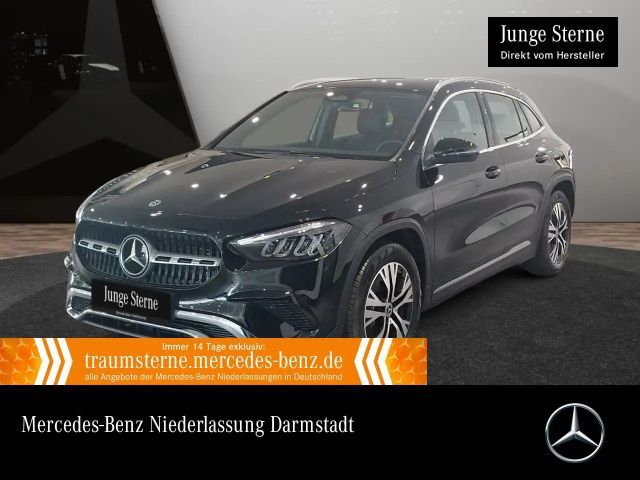 Mercedes-Benz GLA 180 2024 Benzine