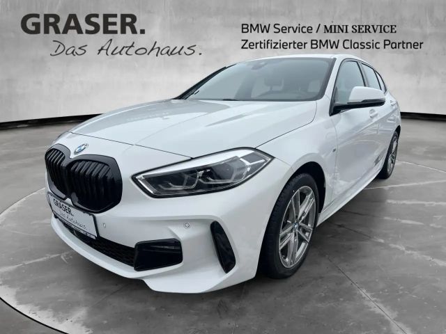 BMW 118 2023 Benzine