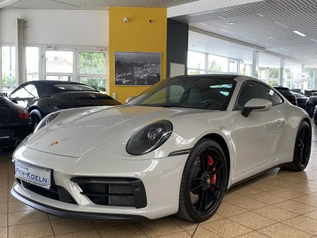 Porsche 992 4 GTS*PASM*ESG*PDLS*CHRONO*ABGAS*BOSE* 2022 Benzine
