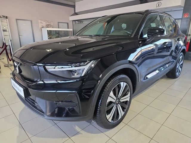 Volvo XC40 Core Recharge Wärmepumpe WinterPaket Kamera 2023 Elektrisch