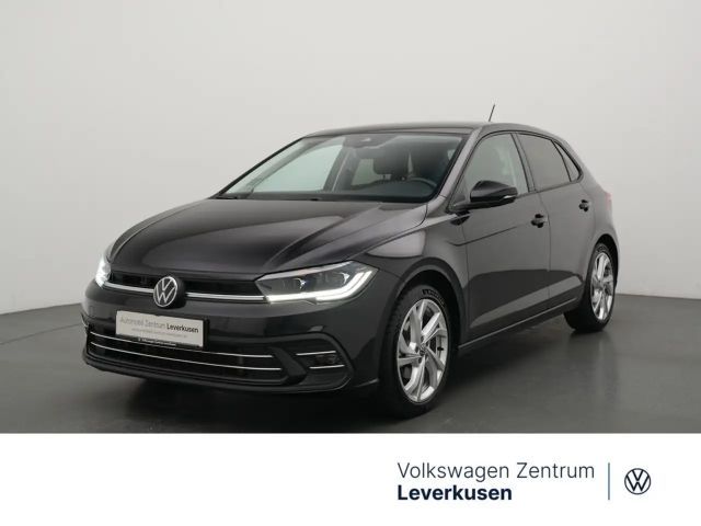 Volkswagen Polo Style DSG PANO MATRIX ACC AHK NAVI LEDER 2024 Benzine