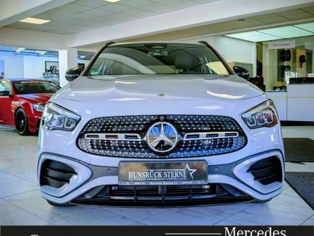 Mercedes-Benz GLA 220 GLA 220 4MATIC AMG Line/Special Edition/Navi/LED 2026 Benzine